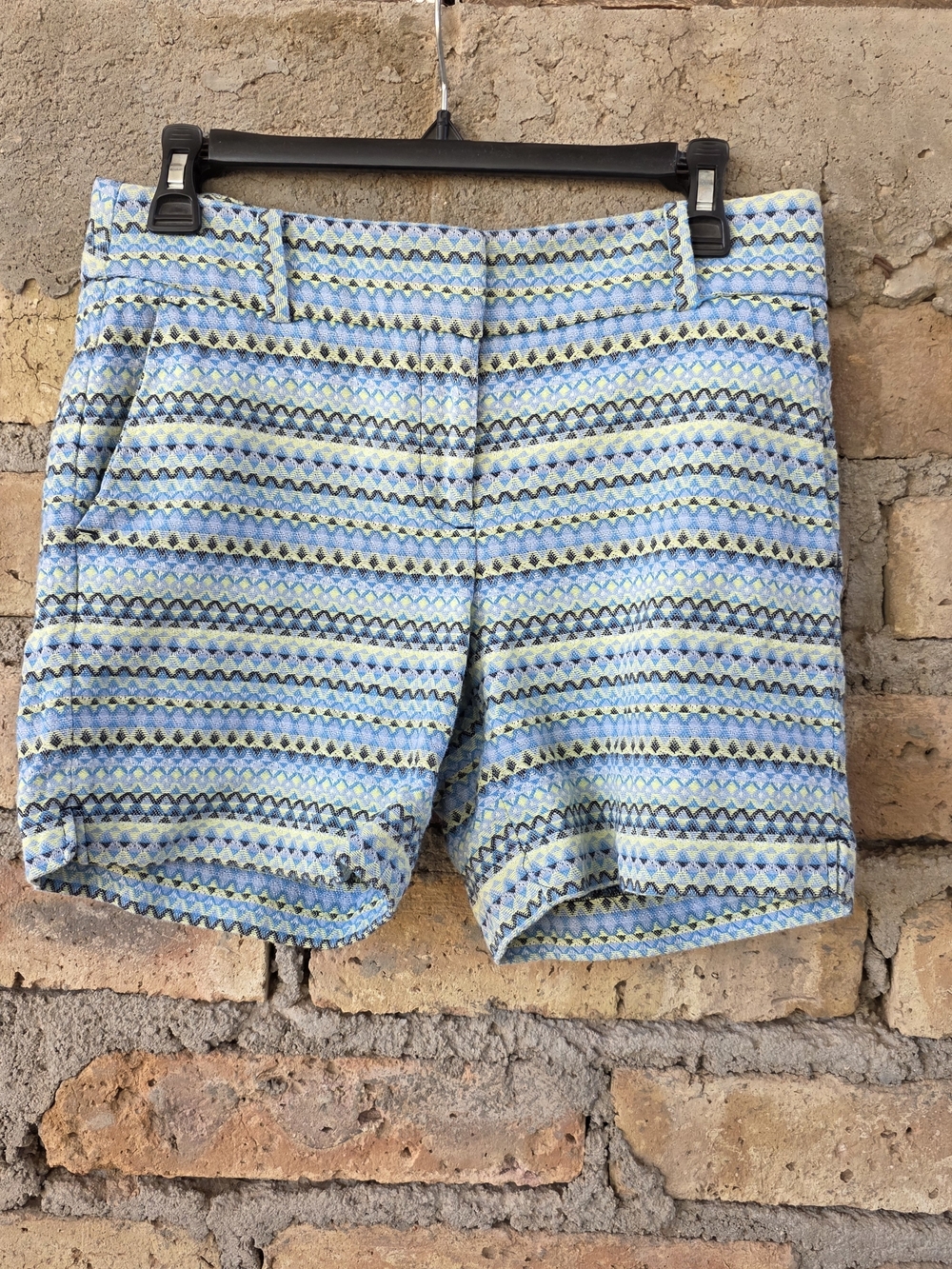 ​LOFT Blue & Yellow Geometric Ikat Jacquard Shorts - Size 2